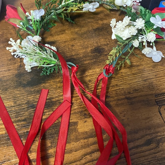 Cabernet Rose Flower Crown - Picture 3 of 3